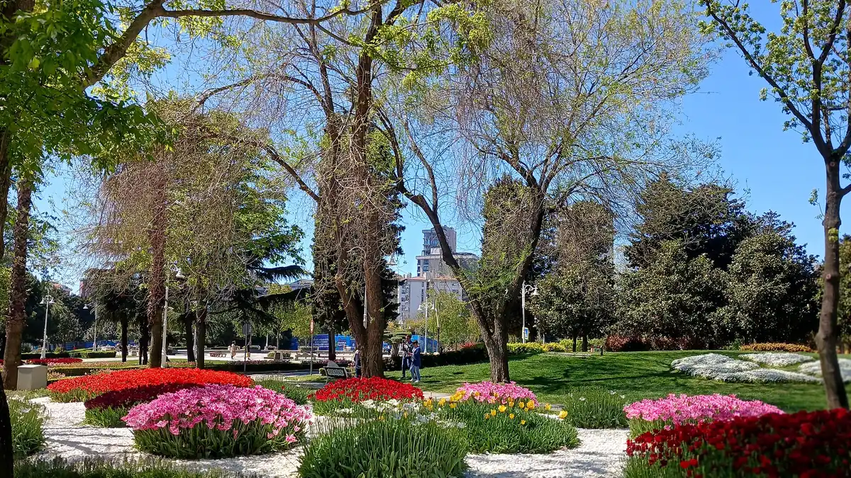 Göztepe 60. Yıl Parkı, Kadıköy