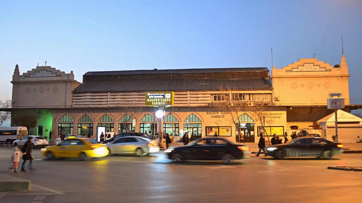 Kadıköy Haldun Taner Sahnesi, Kadıköy