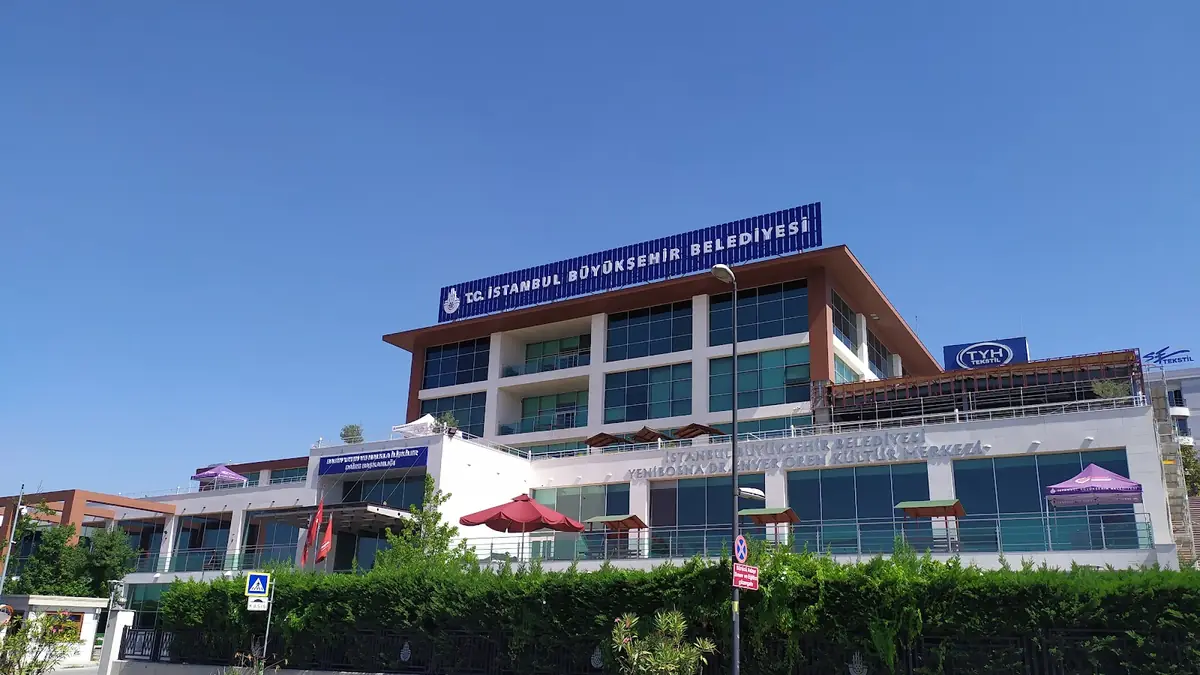 Yenibosna Dr. Enver Ören Kültür Merkezi, Bahçelievler